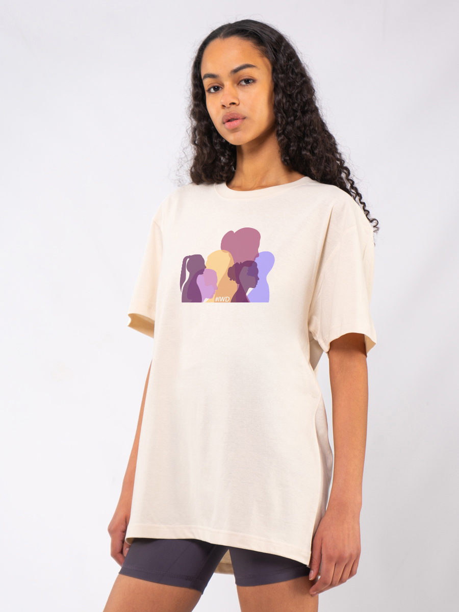 C1121 | Silhouettes - Tee