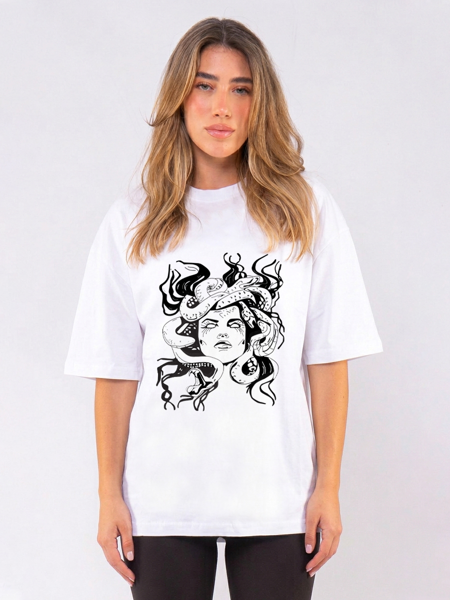 C1184 | The Female Gaze - Oversized