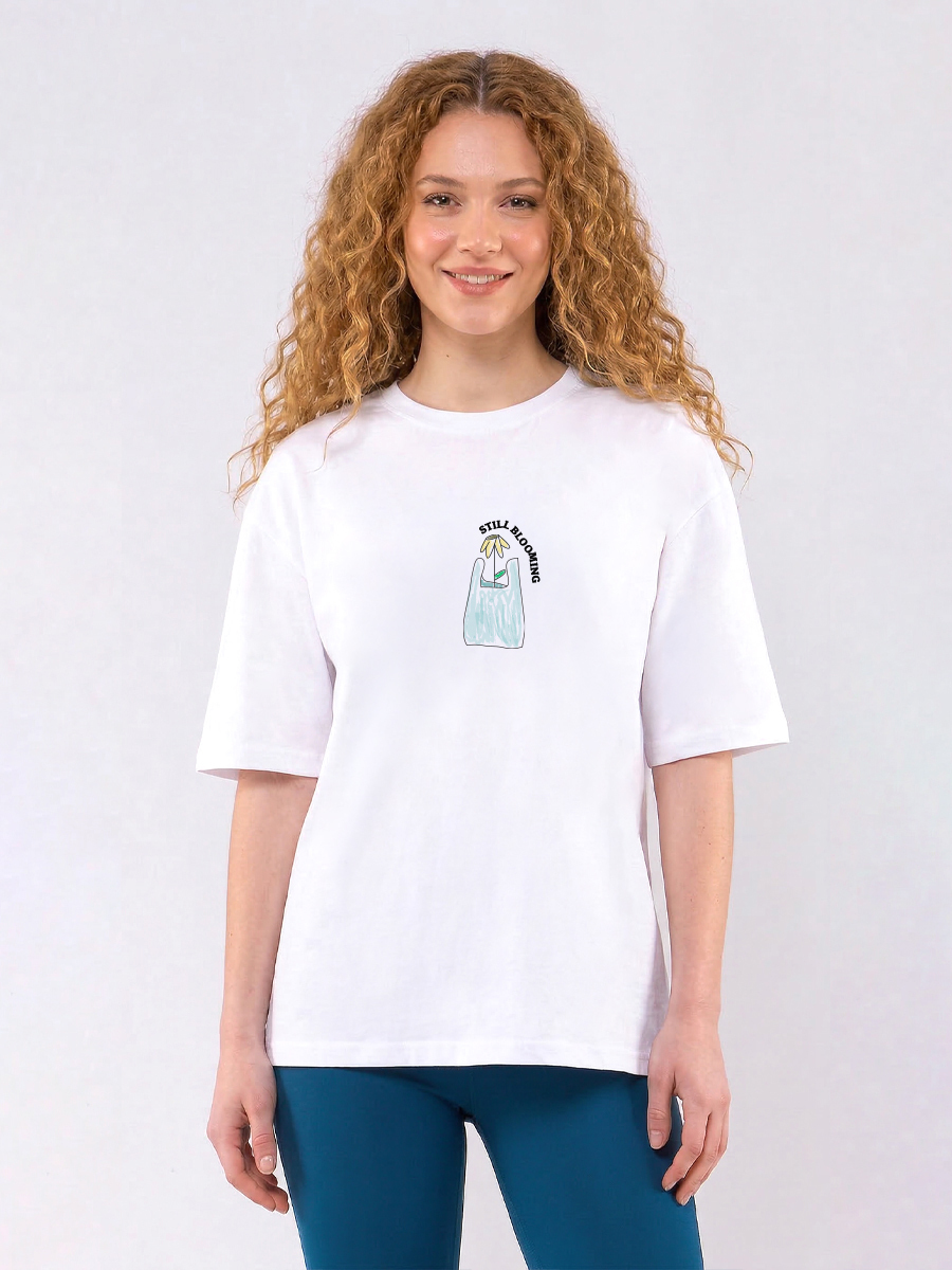 C1254 | Still Blooming - Oversized