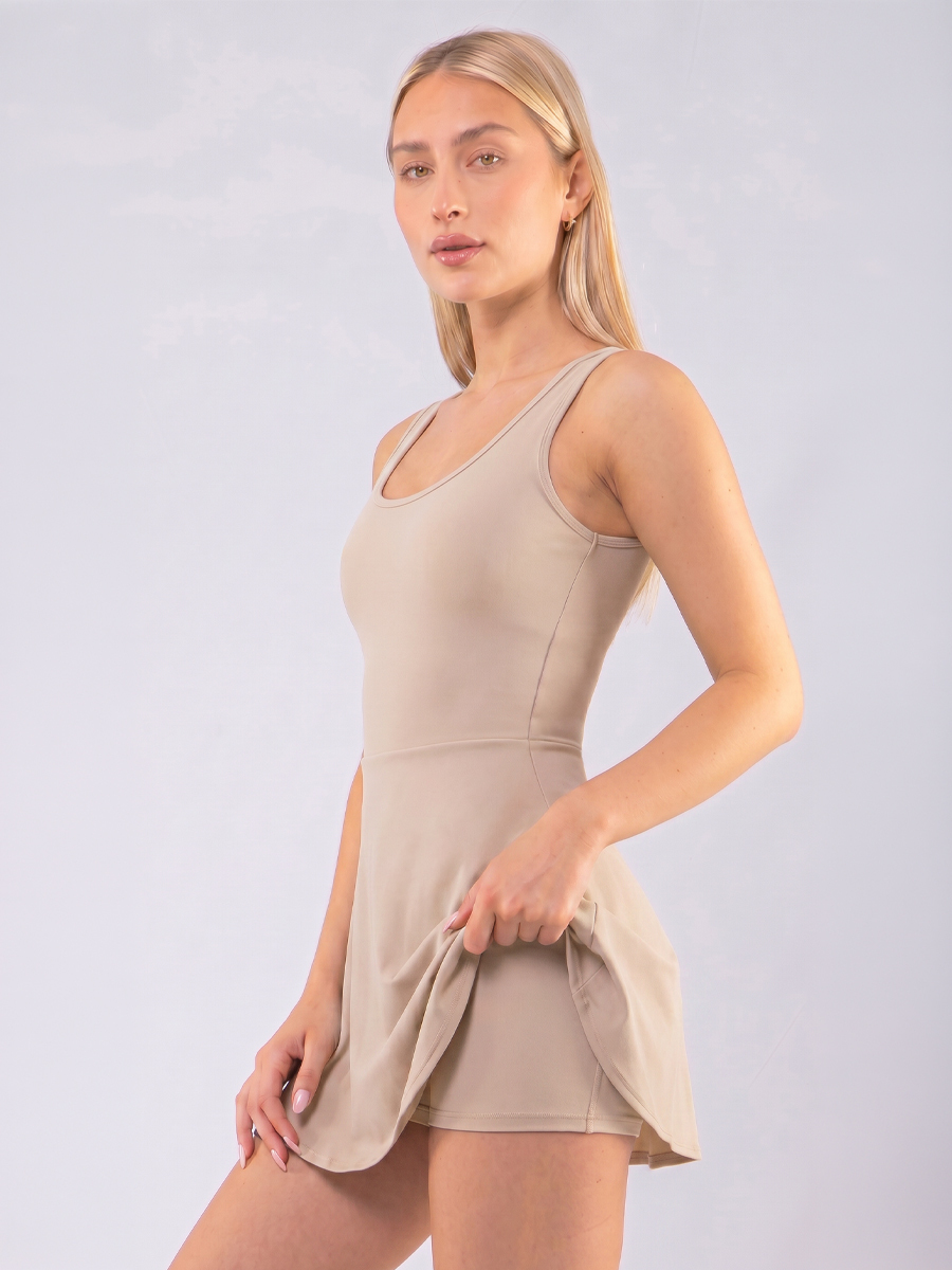 S975 | Olivia Μπεζ S975
